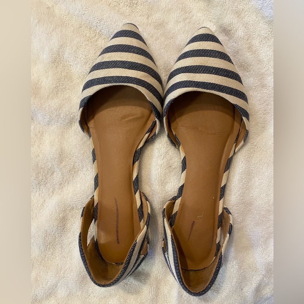 Merona Pointed Toe Flats